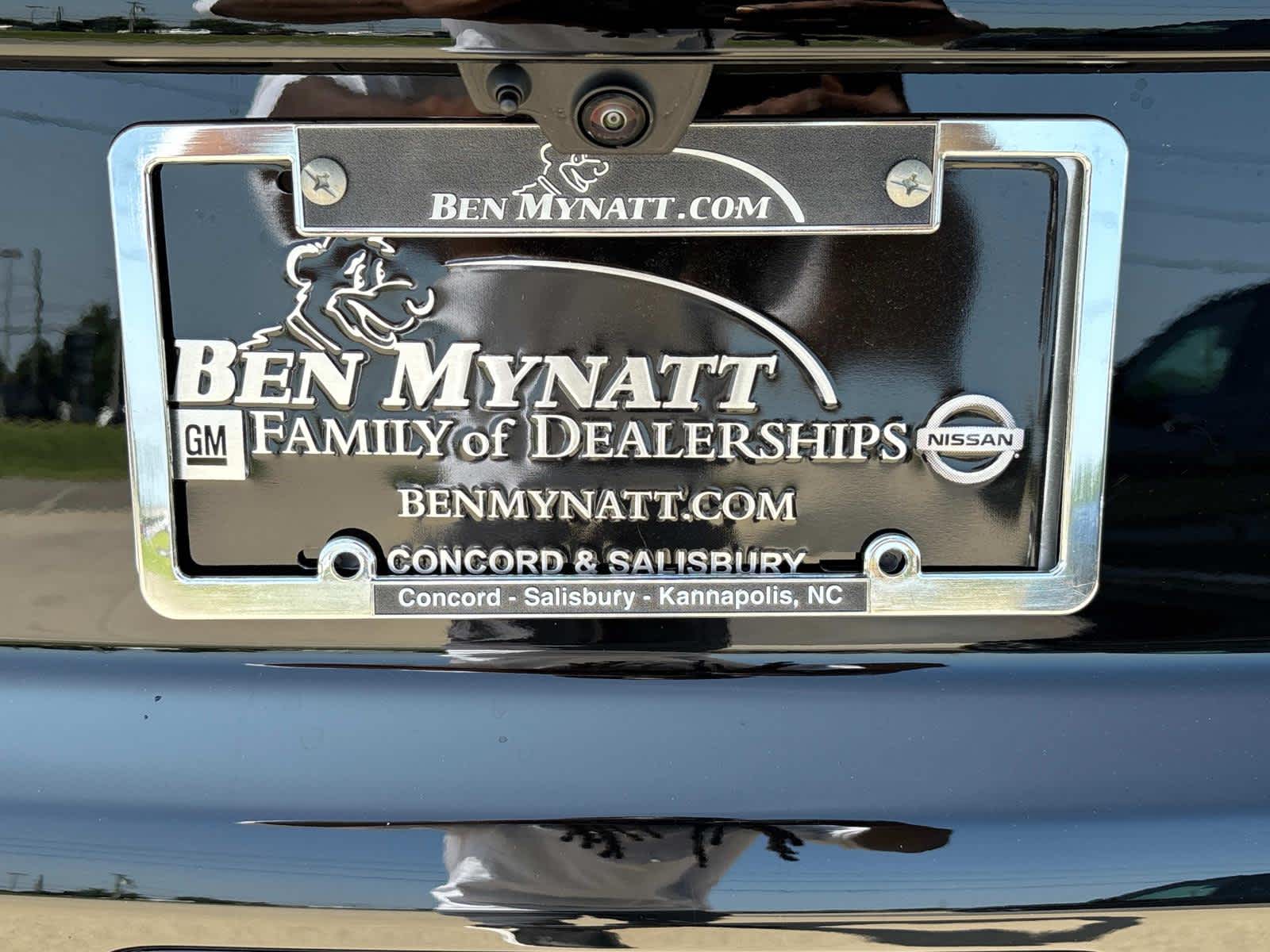 Vehicle image 33 of 53