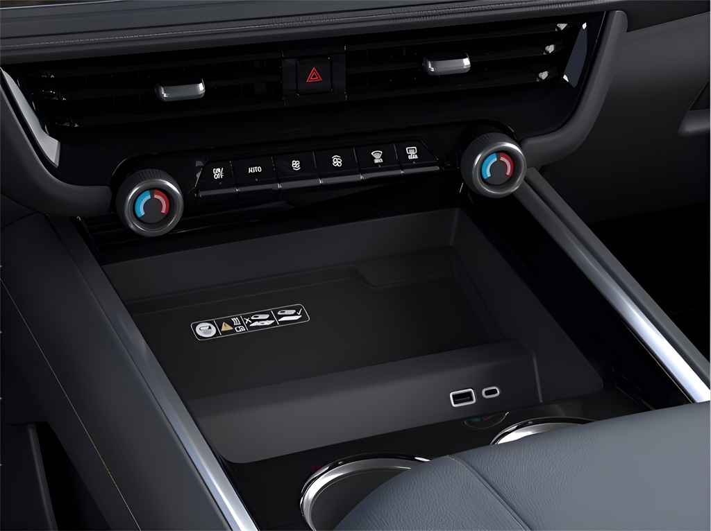 Vehicle image 23 of 24