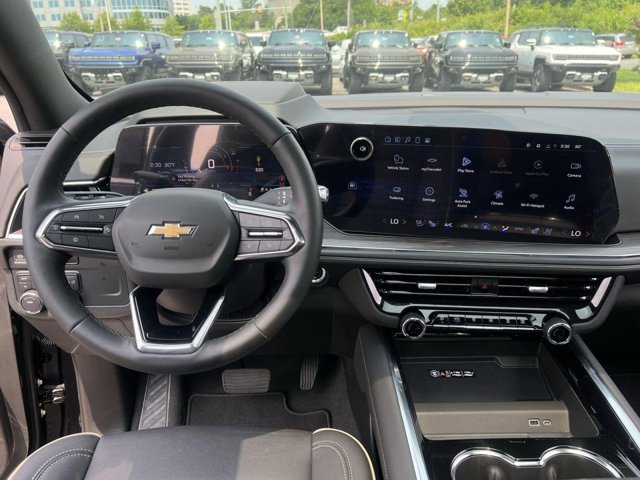 Vehicle image 15 of 23