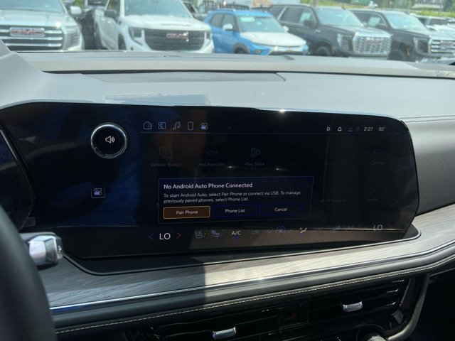 Vehicle image 12 of 23