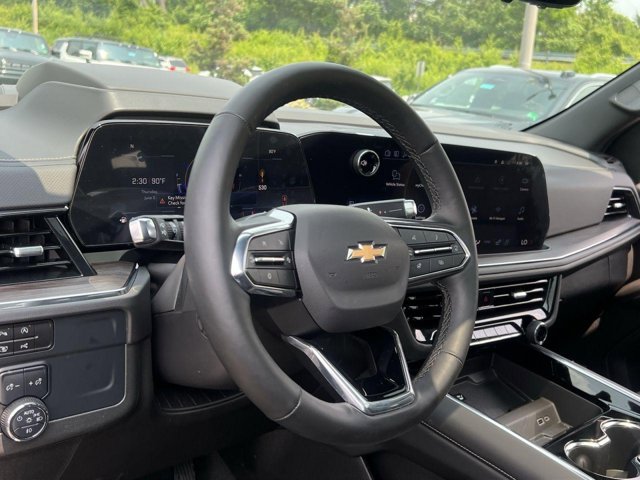 Vehicle image 8 of 23