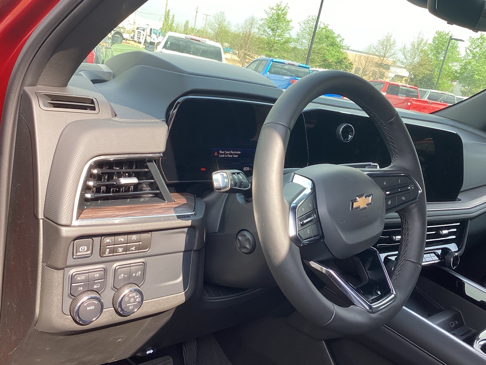 Vehicle image 10 of 45