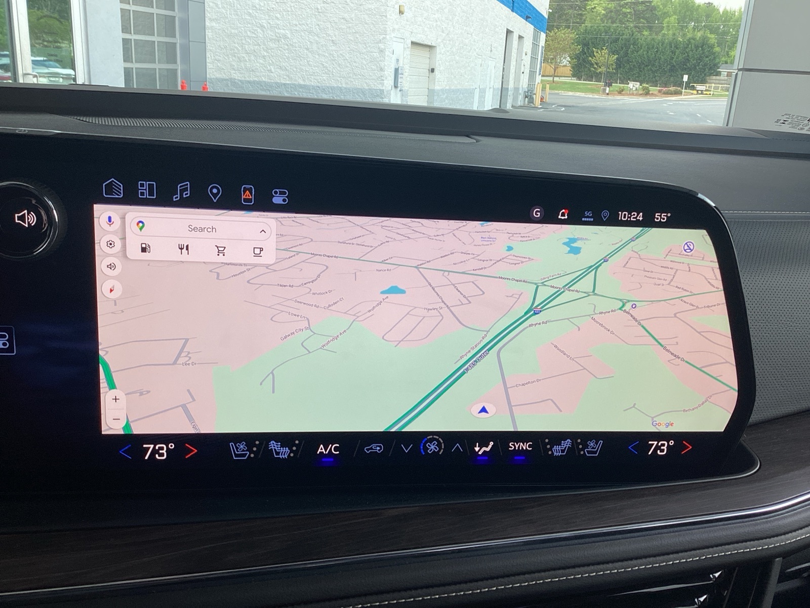 Vehicle image 22 of 45