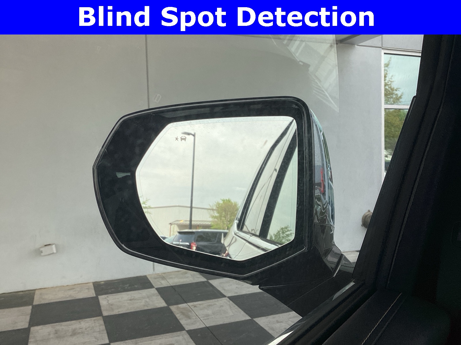 Vehicle image 11 of 45