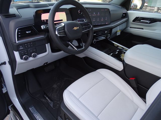 Vehicle image 17 of 24