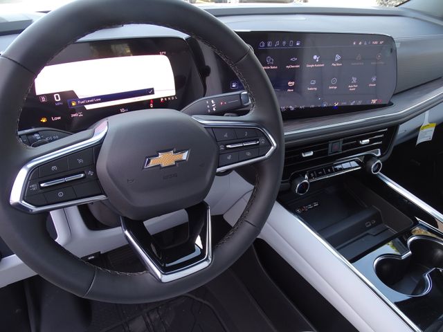 Vehicle image 20 of 24
