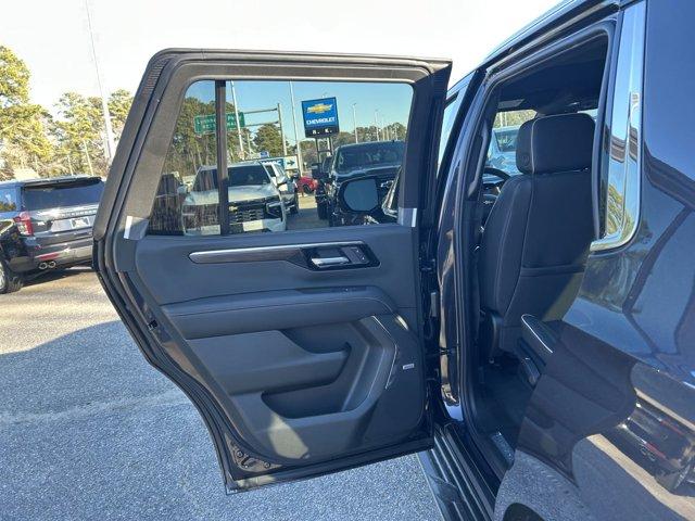 Vehicle image 28 of 37
