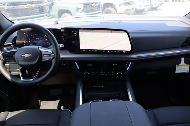 Vehicle image 9 of 26