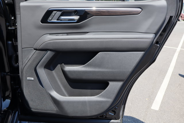Vehicle image 20 of 26