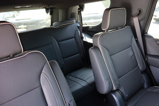 Vehicle image 22 of 26