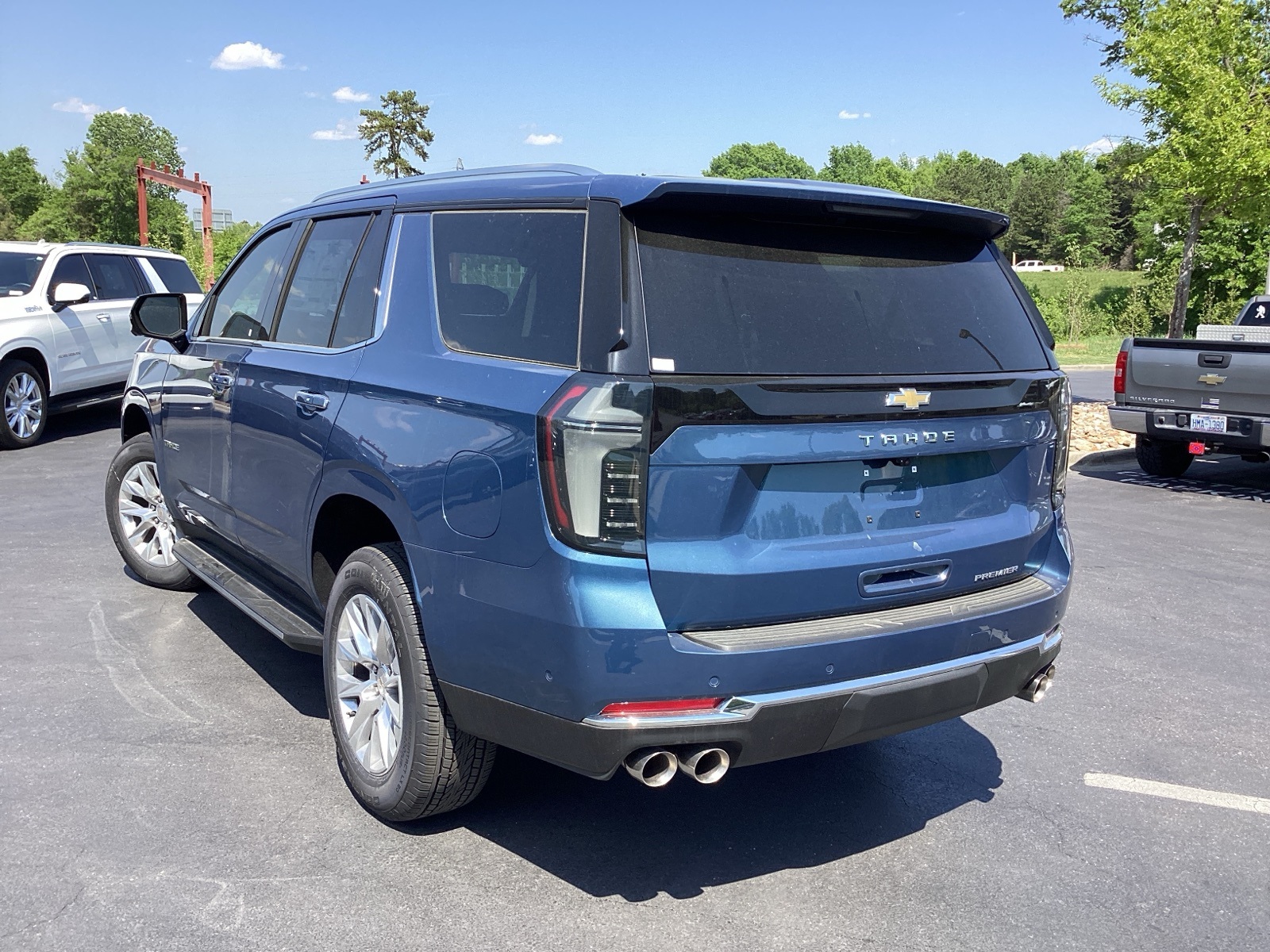 Vehicle image 6 of 38