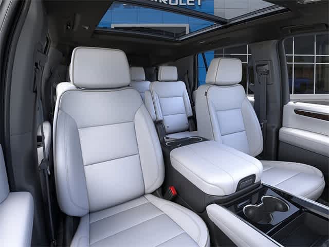 Vehicle image 10 of 24