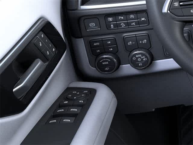 Vehicle image 16 of 24