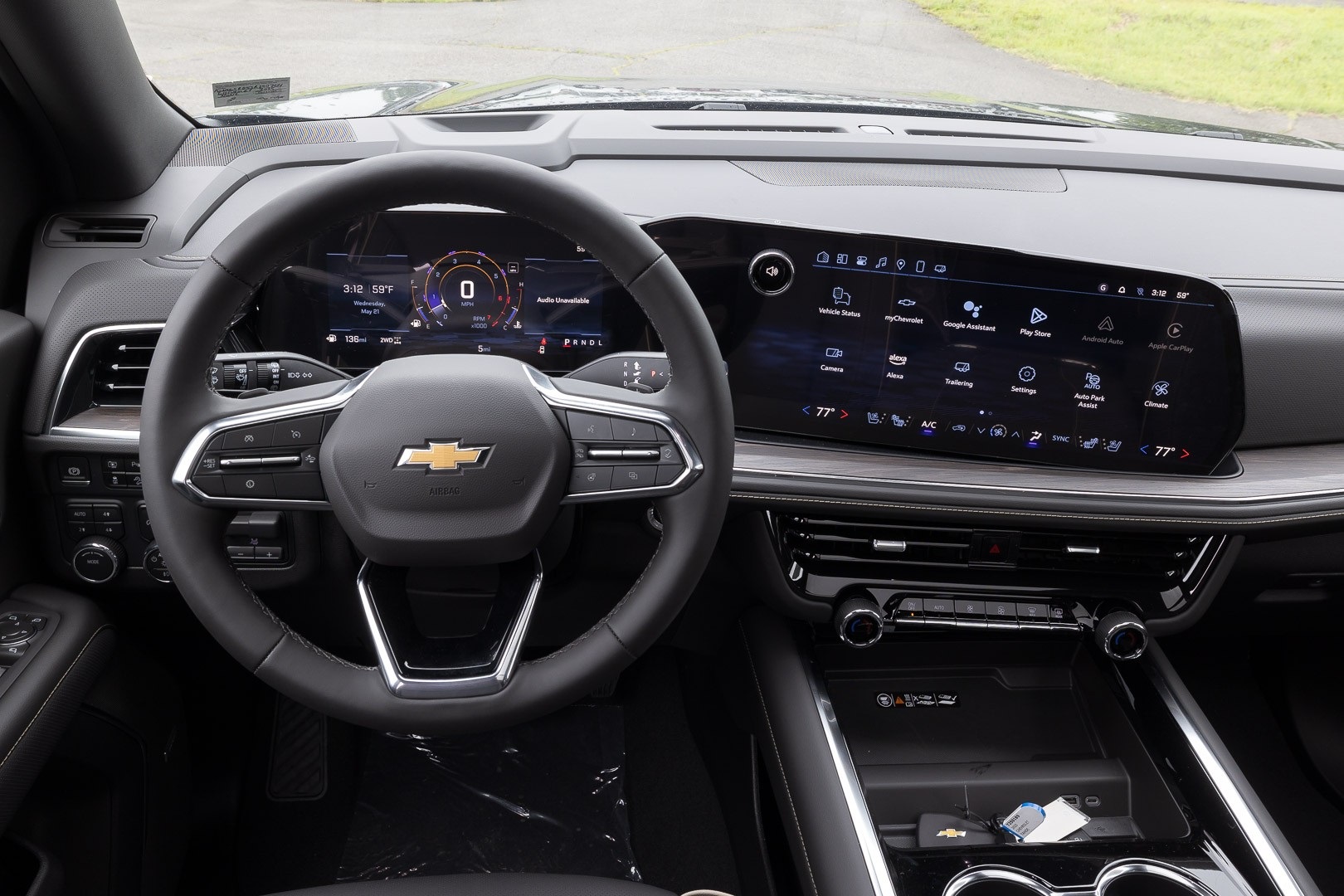 Vehicle image 15 of 26