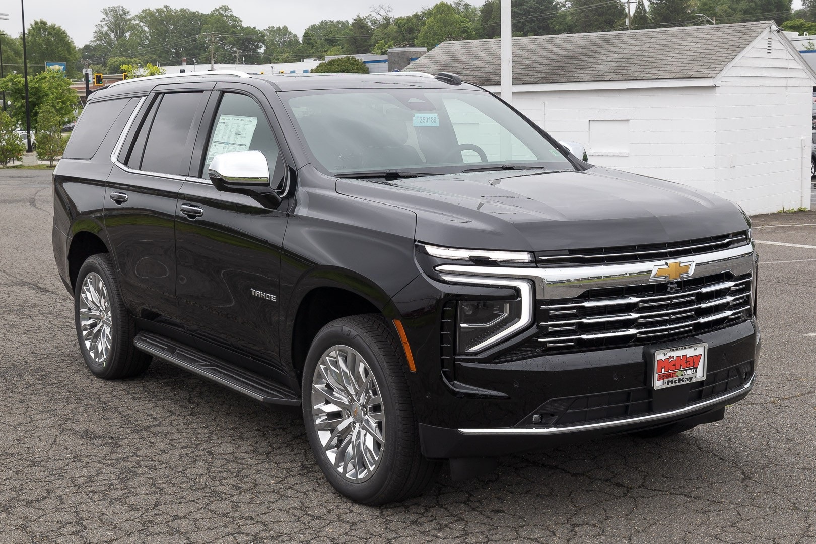 Vehicle image 4 of 26