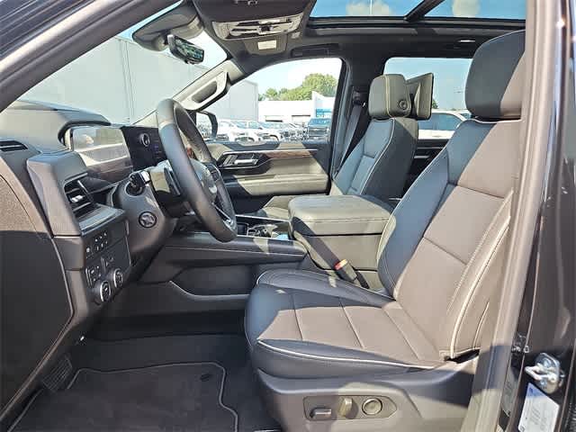 Vehicle image 12 of 26