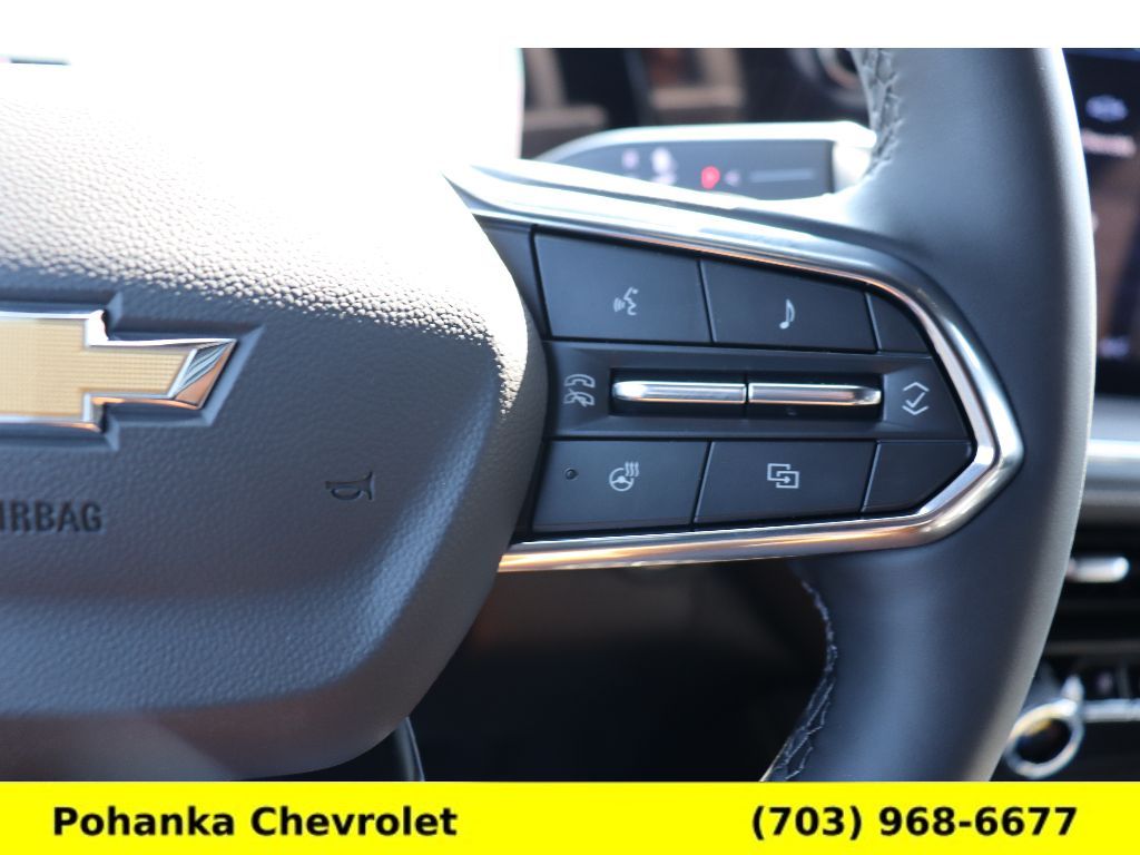 Vehicle image 13 of 36