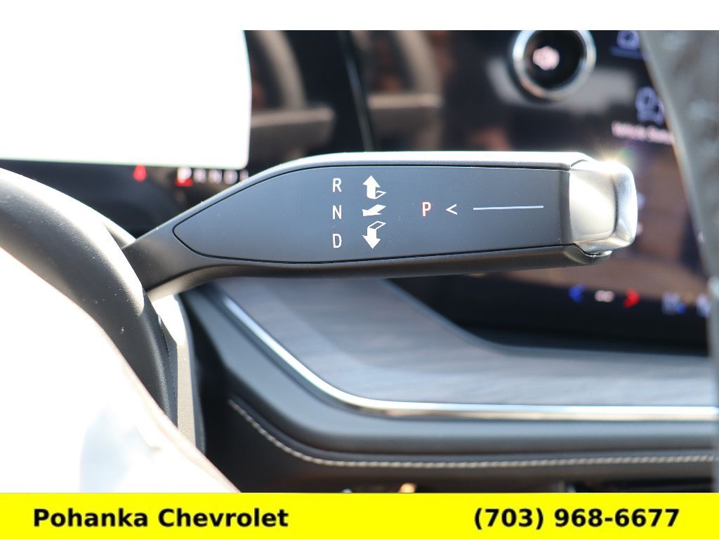 Vehicle image 11 of 36