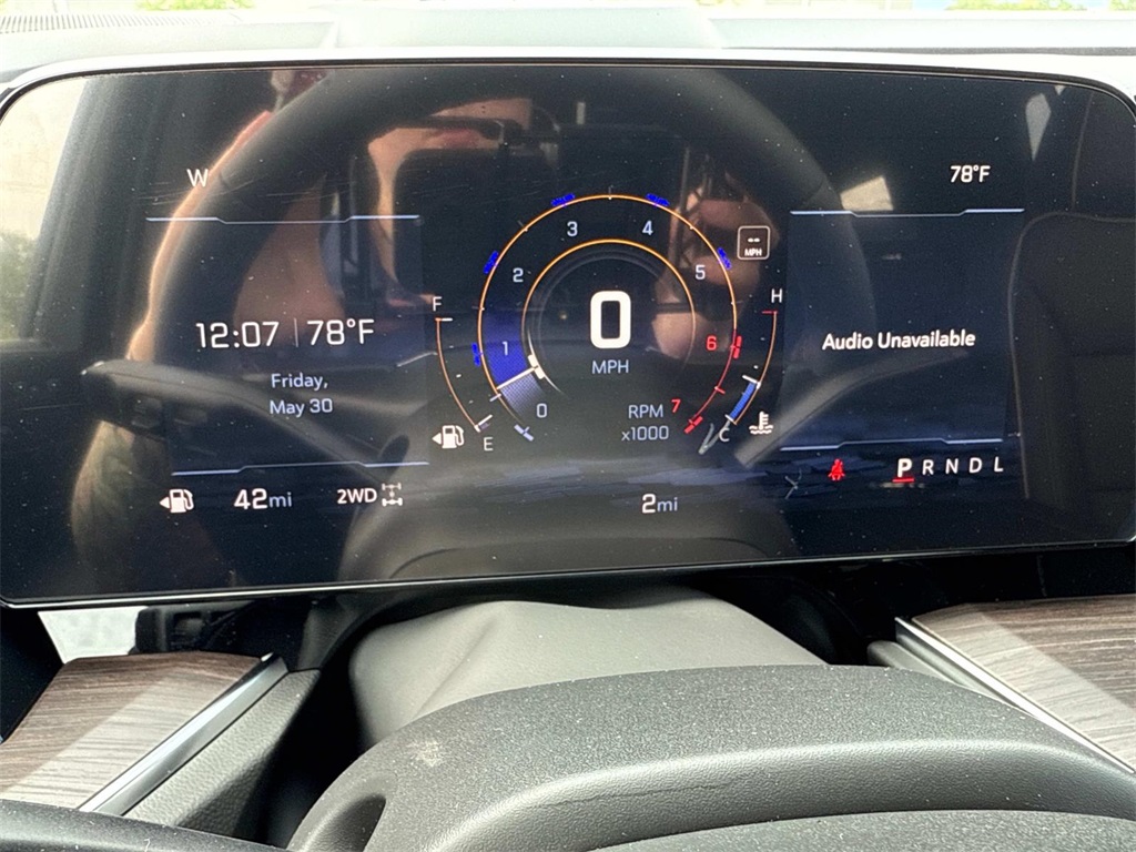 Vehicle image 13 of 20