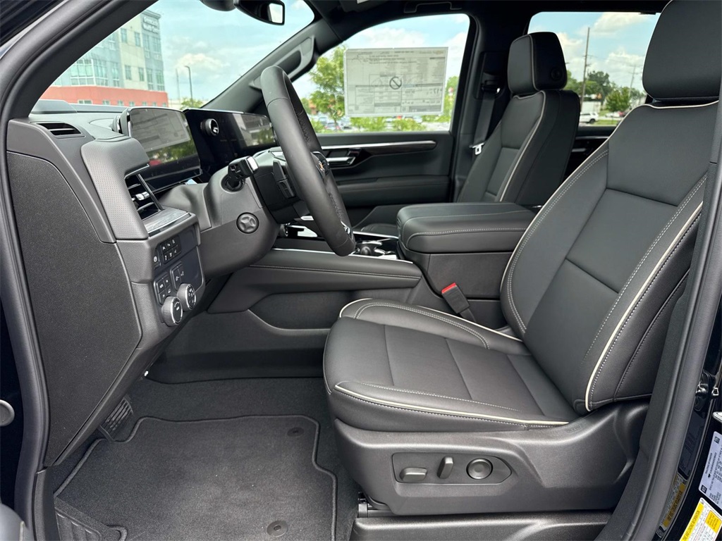 Vehicle image 15 of 20