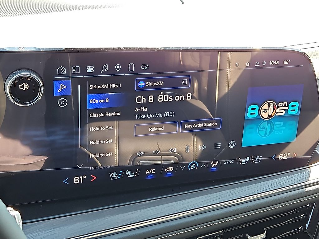 2025 Chevrolet Tahoe Premier Image 12 of 20