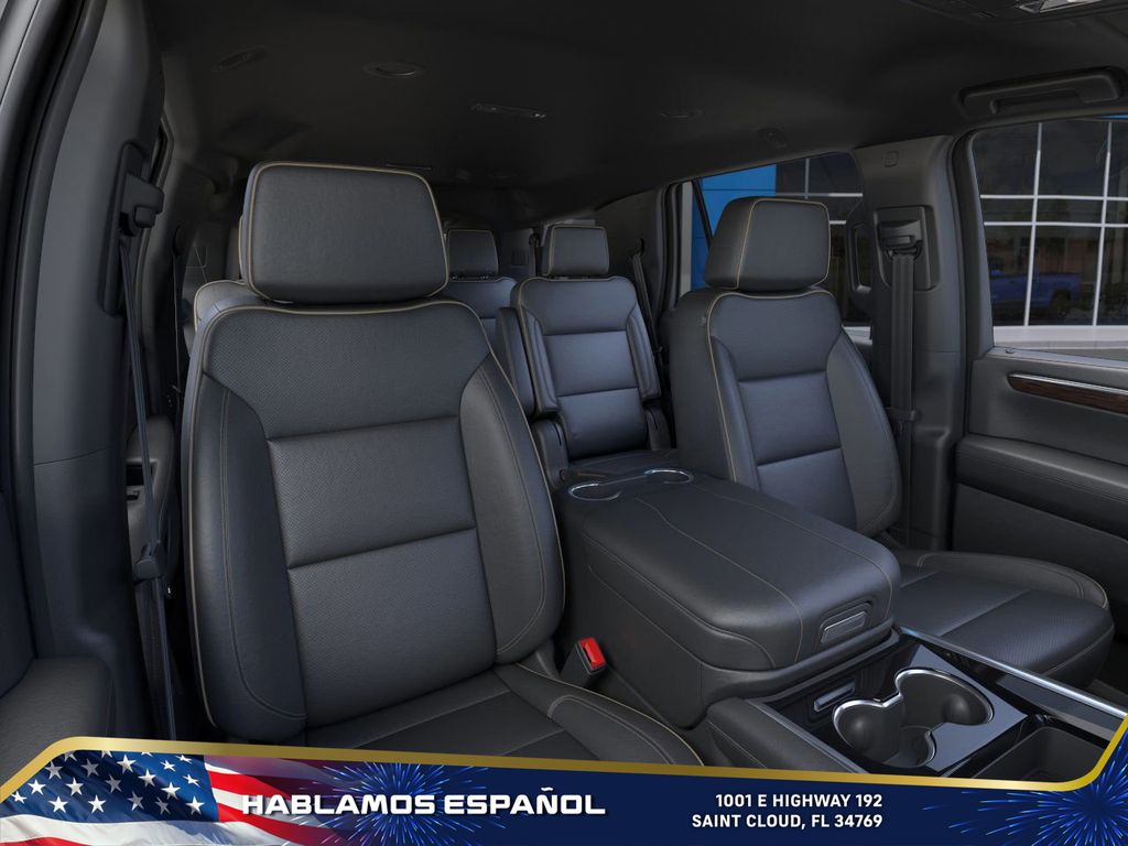 Vehicle image 10 of 24