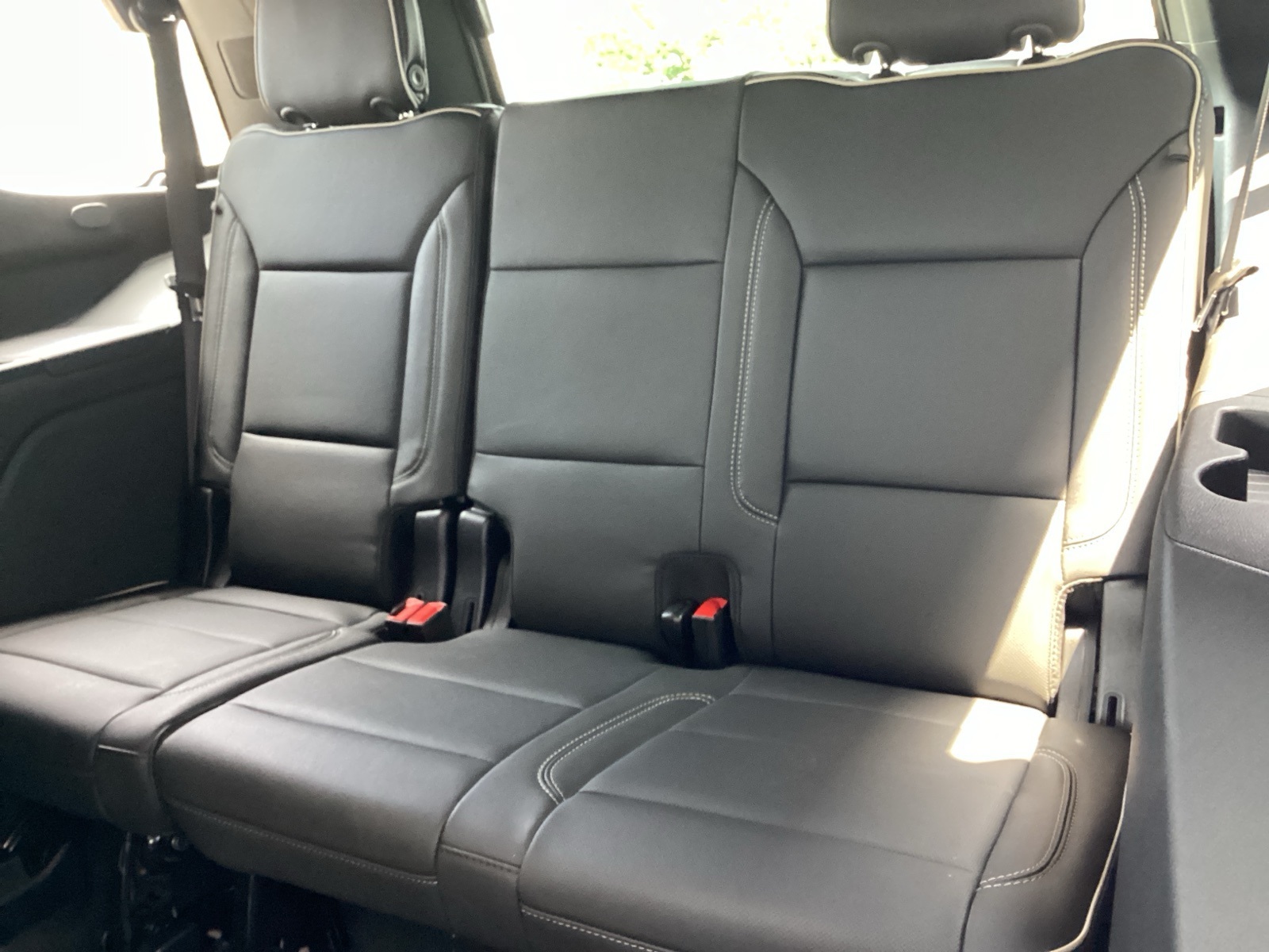 Vehicle image 9 of 27