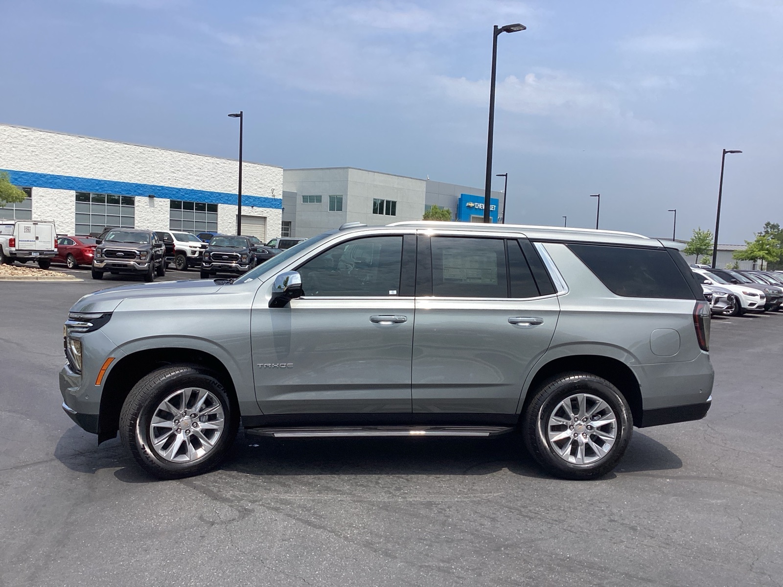 Vehicle image 6 of 27