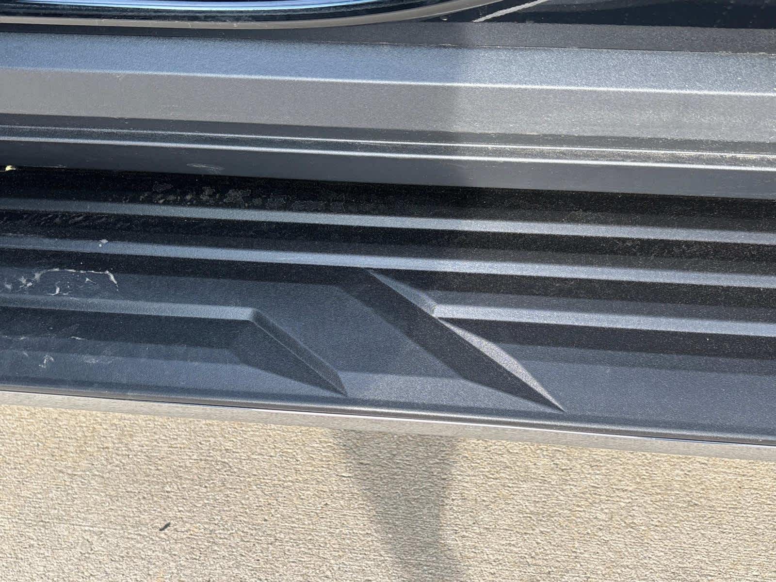 Vehicle image 24 of 52