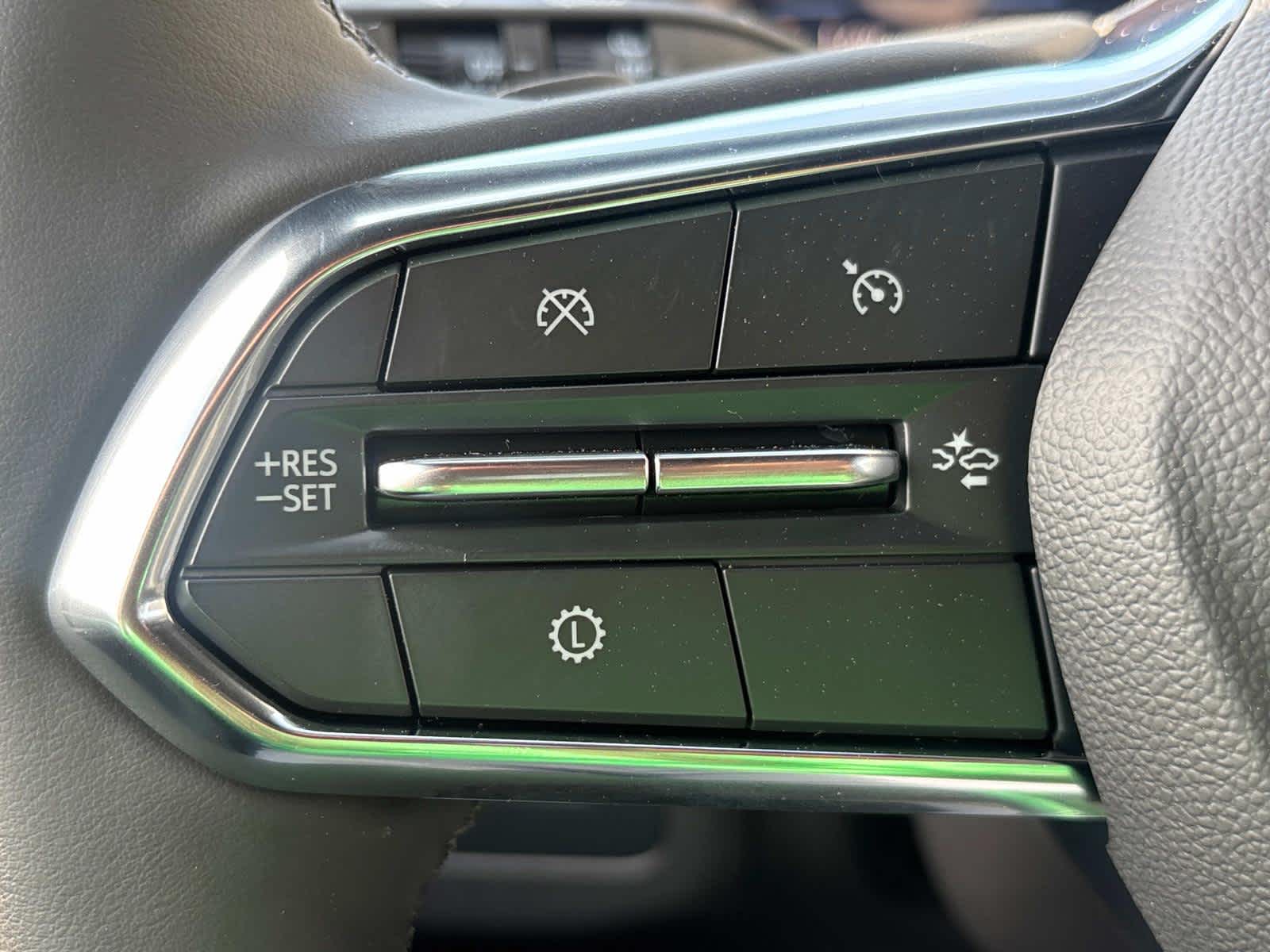 Vehicle image 12 of 52