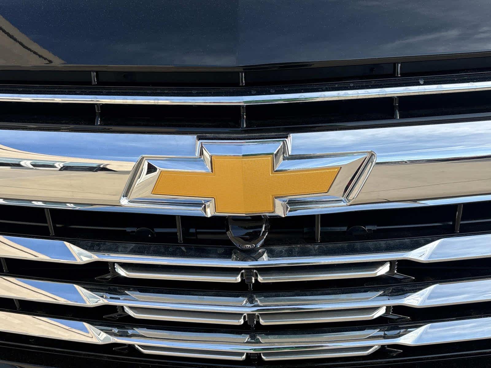 Vehicle image 49 of 52
