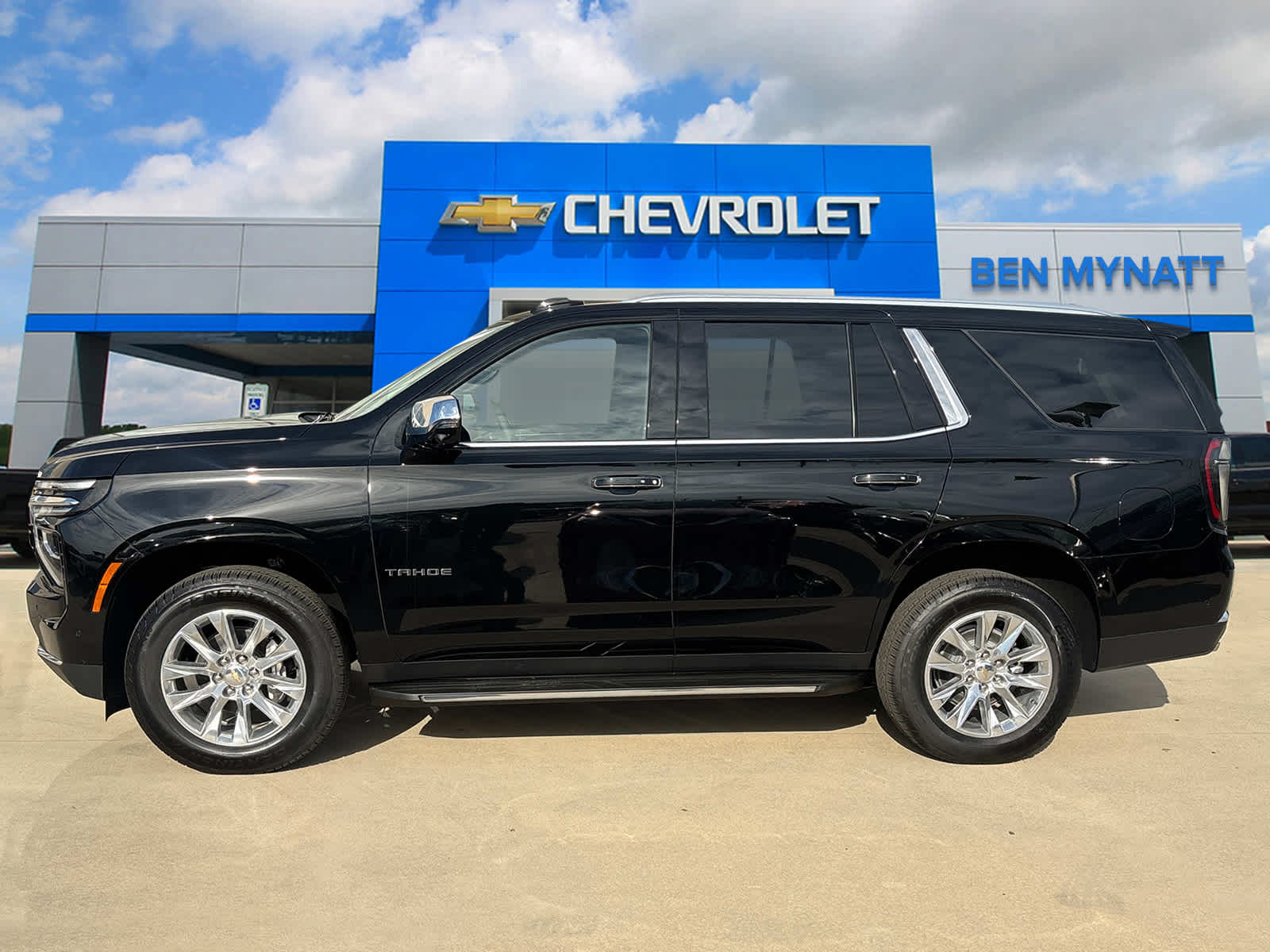Vehicle image 6 of 52