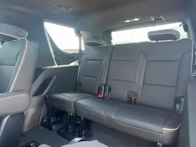 Vehicle image 24 of 25