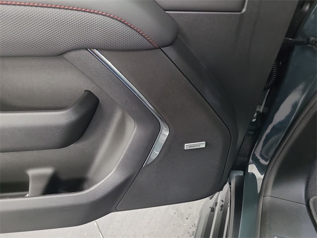 Vehicle image 28 of 36
