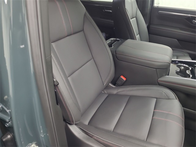 Vehicle image 15 of 36