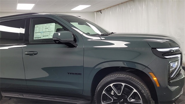 Vehicle image 4 of 36