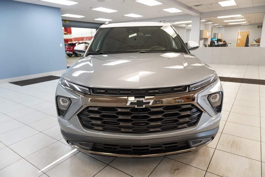 2025 Chevrolet Trailblazer ACTIV Image 2 of 26