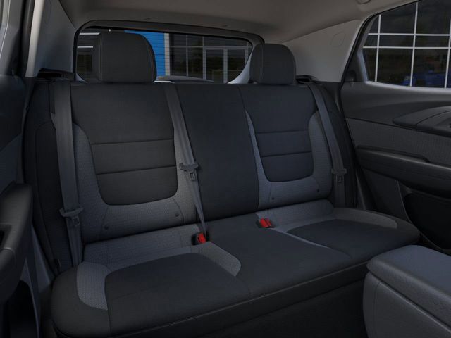 Vehicle image 17 of 24