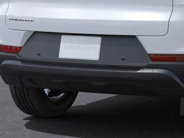 Vehicle image 14 of 24