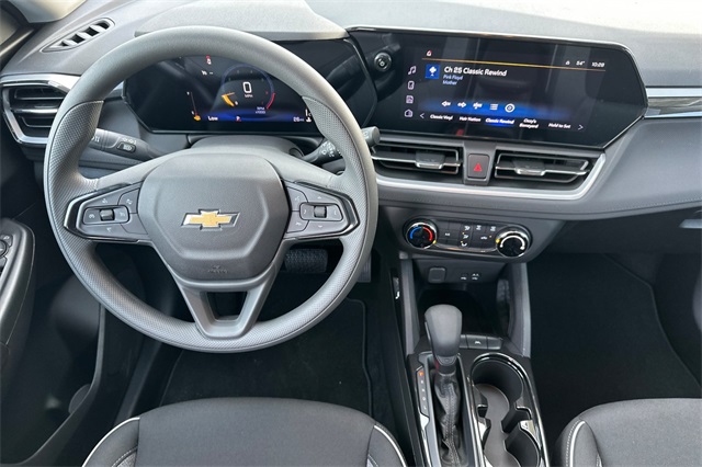 Vehicle image 12 of 24