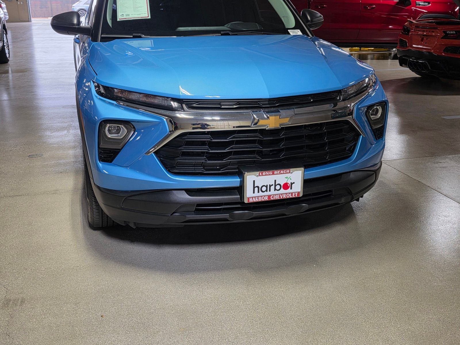 2025 Chevrolet Trailblazer LS Image 3 of 39