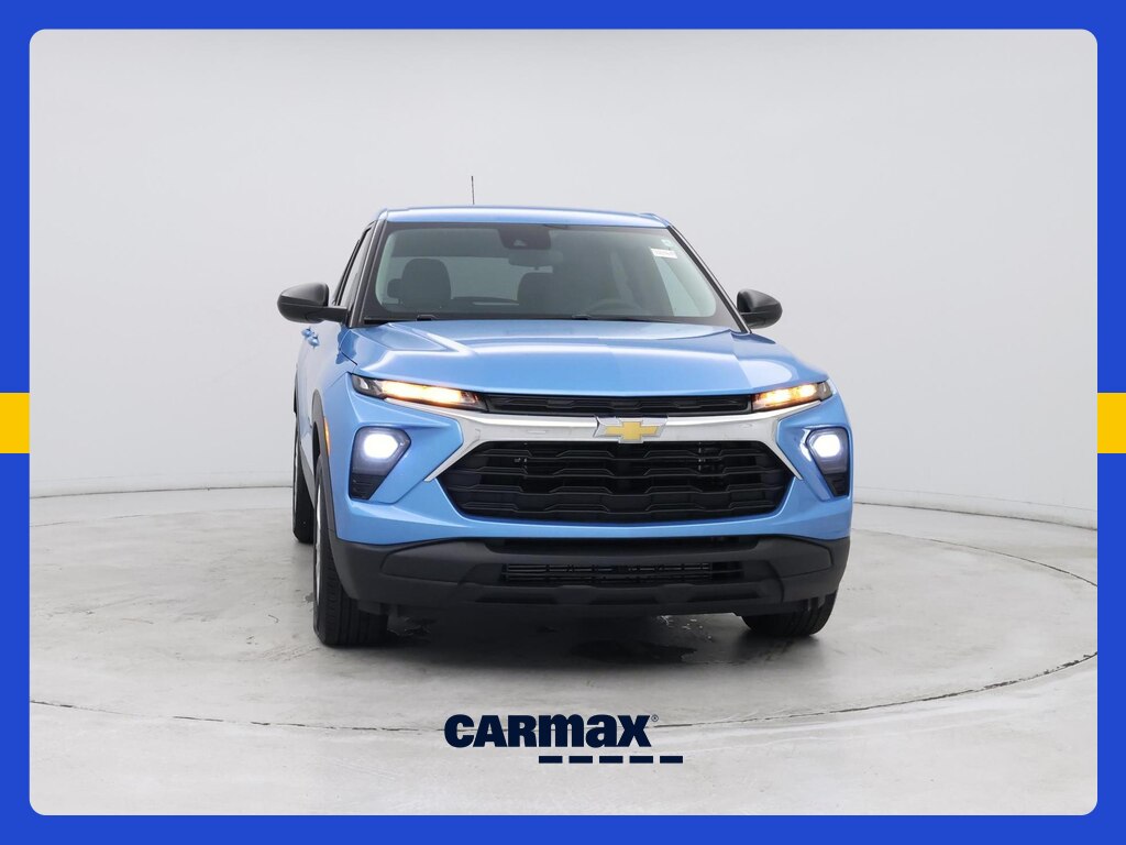 2025 Chevrolet Trailblazer LS Image 3 of 18