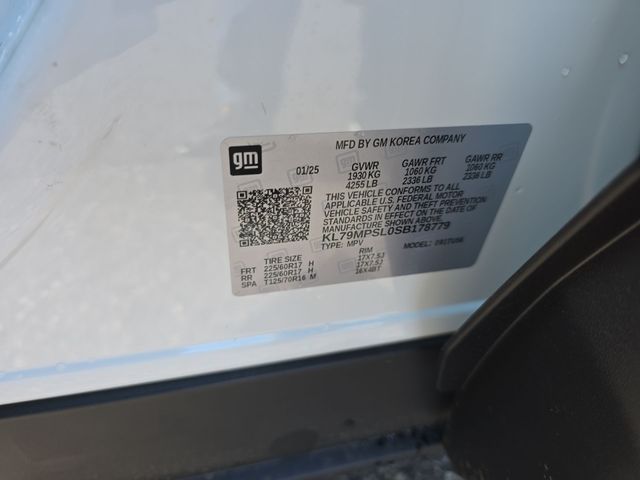 Vehicle image 32 of 34