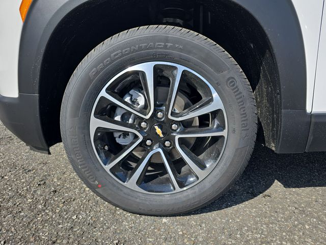 Vehicle image 31 of 34