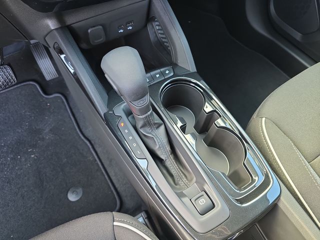 Vehicle image 15 of 34