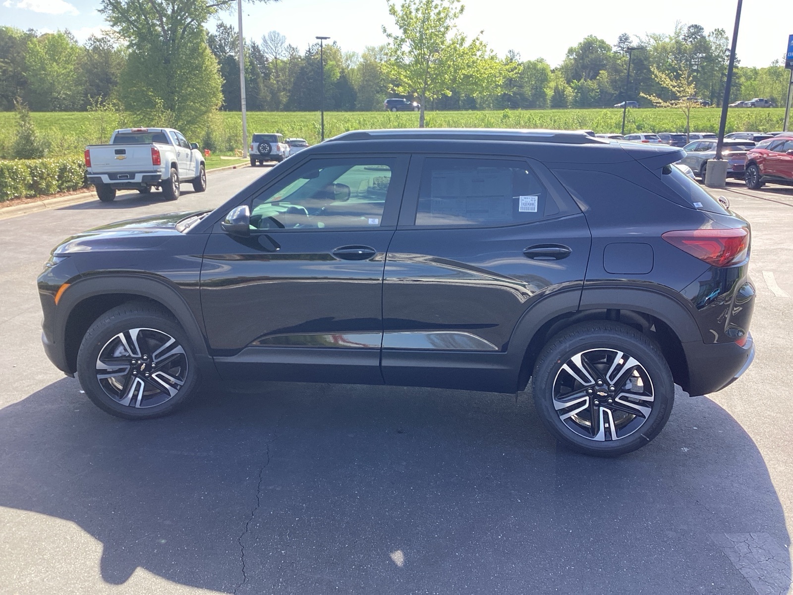 Vehicle image 1 of 32