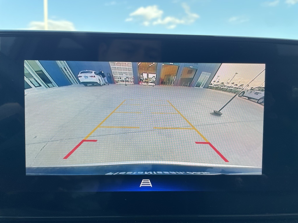 2025 Chevrolet Trailblazer LT Image 12 of 17