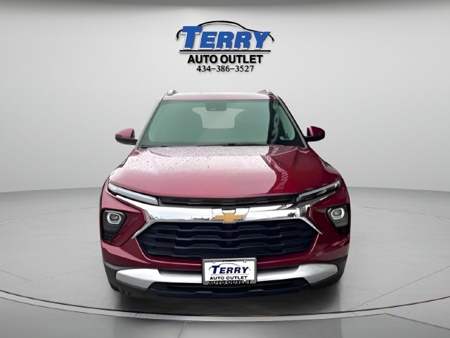 2025 Chevrolet Trailblazer LT Image 2 of 13