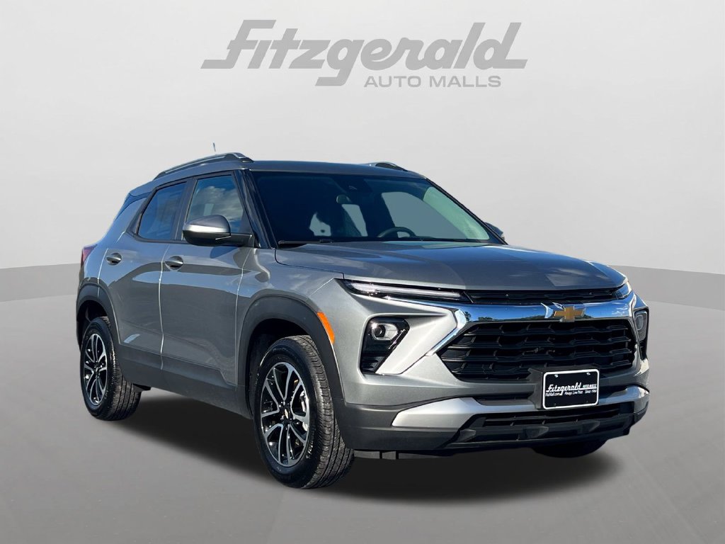 2025 Chevrolet Trailblazer LT Image 3 of 30