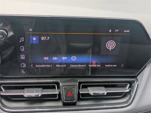 Vehicle image 20 of 32